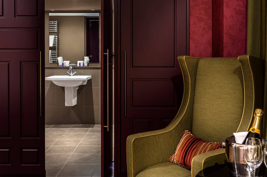 The Langdale Hotel Ultimate Room 103