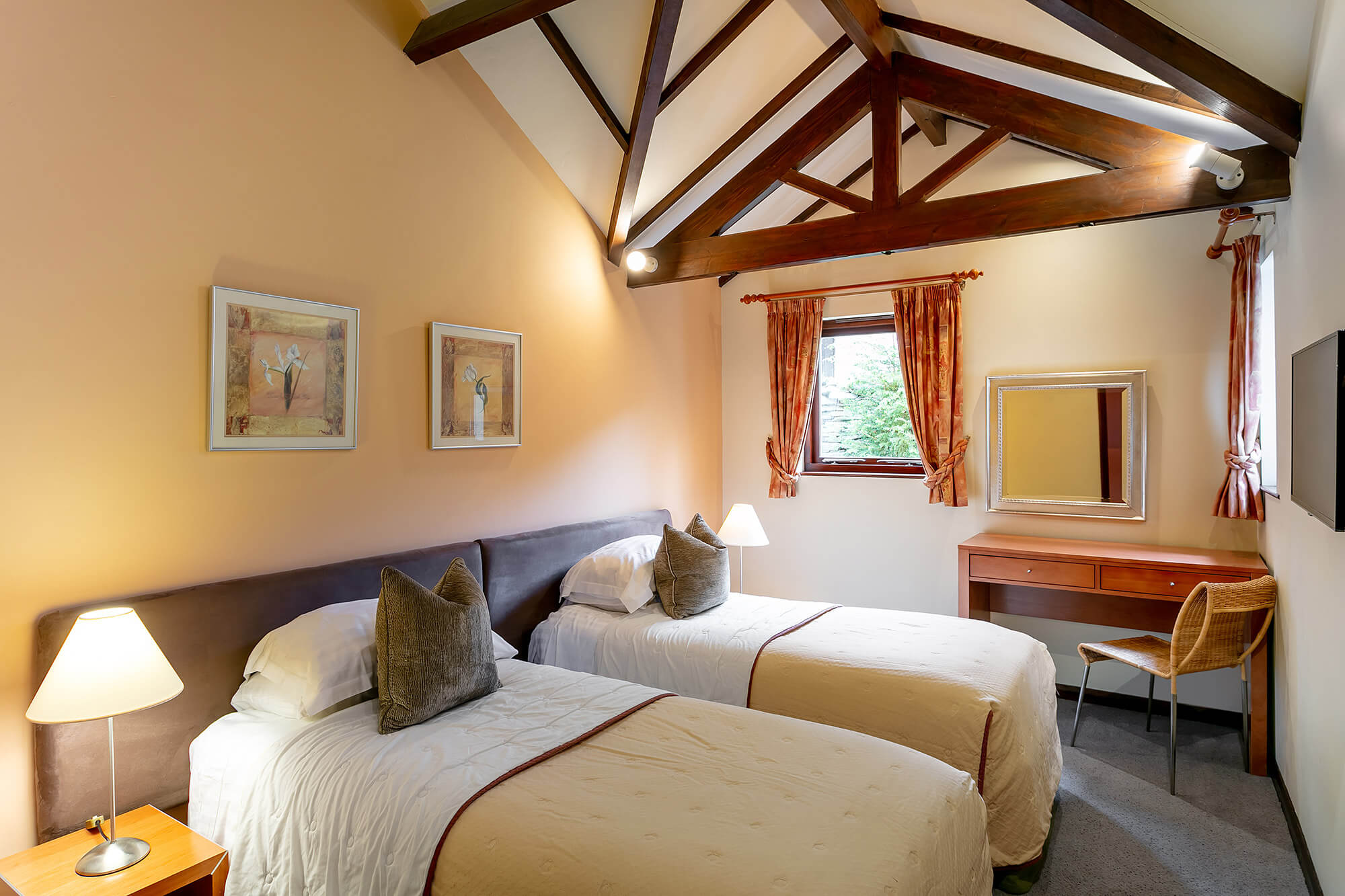 Brackens Cottage - Self Catering at The Langdale Estate